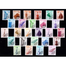 1989-92 - Frankrig - Musikinstrumenter -  Fem komplette sæt - Stemplet.